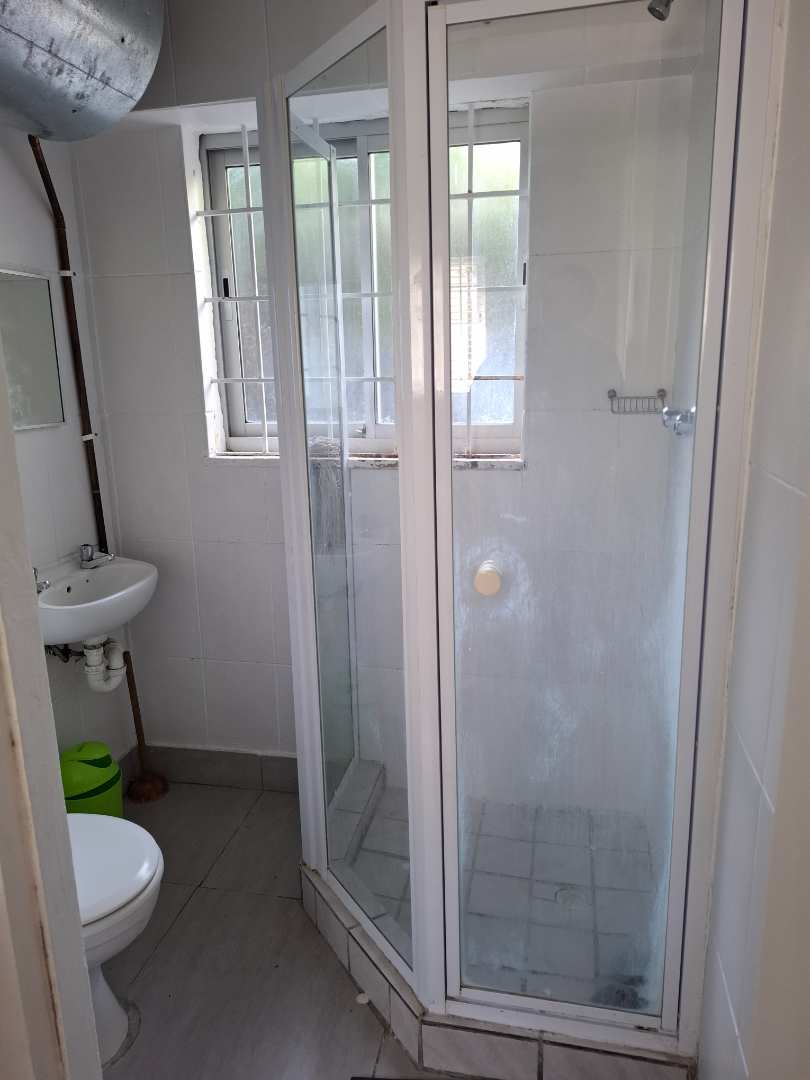 To Let 0 Bedroom Property for Rent in Green Point Western Cape